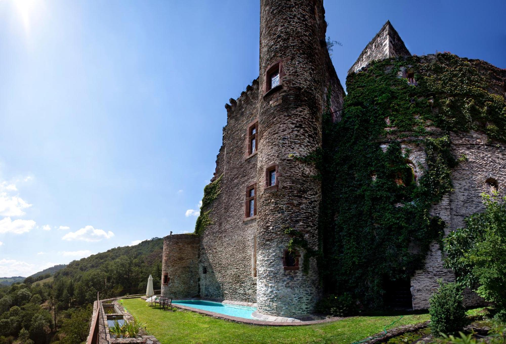 Chambre D'Hotes Au Chateau De Belcastel Belcastel  Exteriör bild